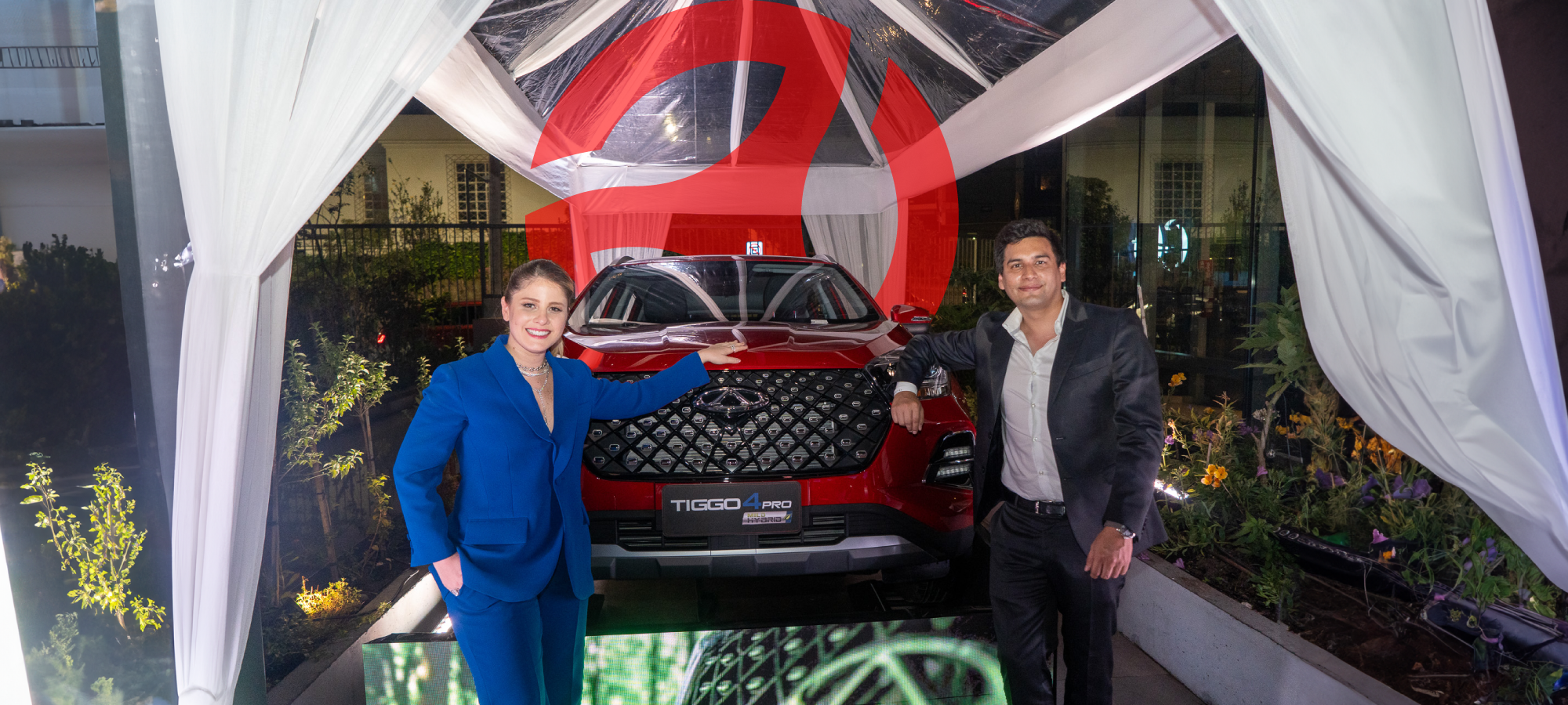 MasterChef Celebrity: Nikki Mackliff al Volante del Tiggo 4 Pro